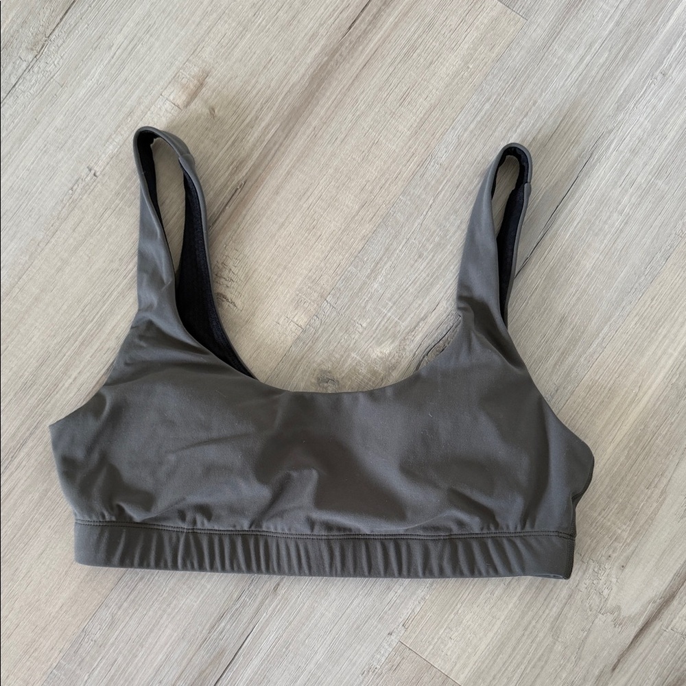 Sports bra in oregano
